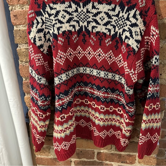 Eddie Bauer Vintage 90’s Red and Cream Patterned Crewneck Sweater - Picture 5 of 8